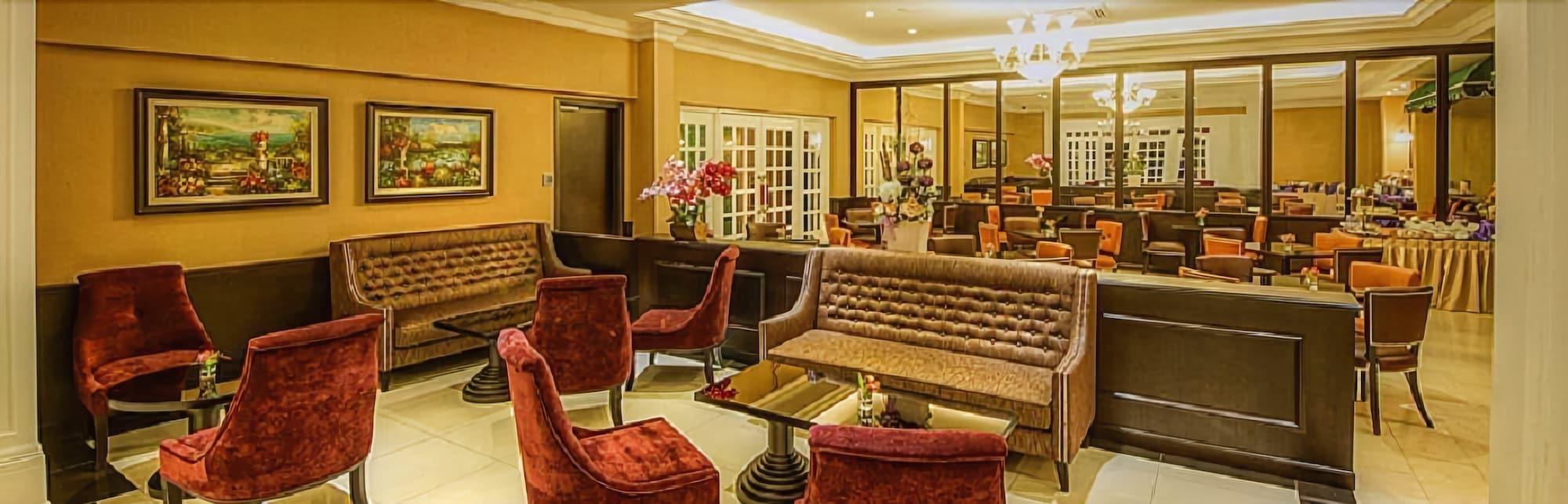 Merdeka Hotel קלואנג מראה חיצוני תמונה