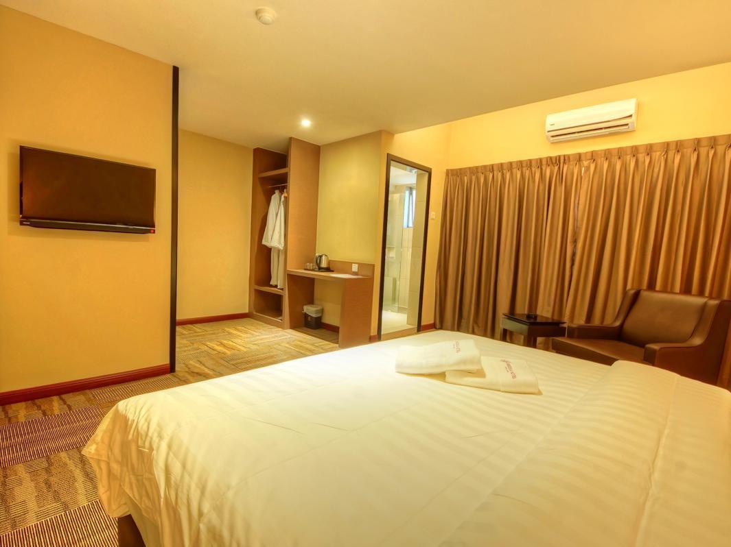 Merdeka Hotel קלואנג מראה חיצוני תמונה